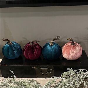 Velvet Decorative Pumpkins Set